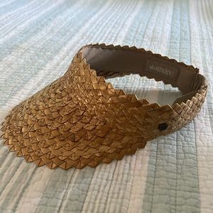 Hemlock Hat Company - NWOT - Capri Visor in Honeycomb ☀️